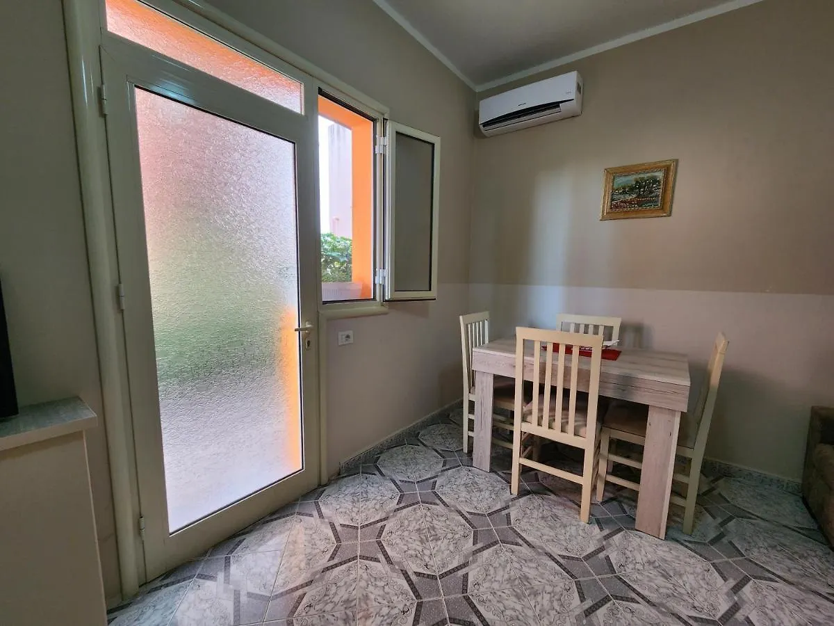 Villa Orange Vlore Albania